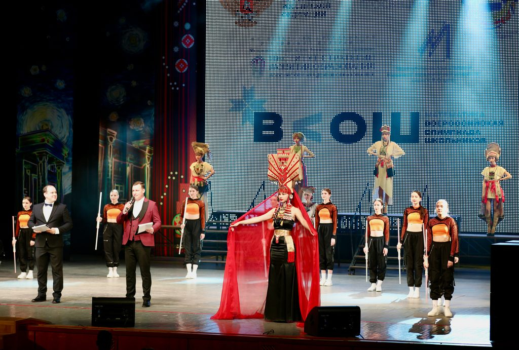 image-17-04-22-22-00