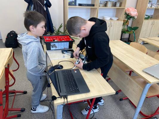 photo2025-12-2313-56-37