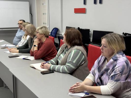 7163f14d-45dd-46c7-85ea-470ac642e4bd